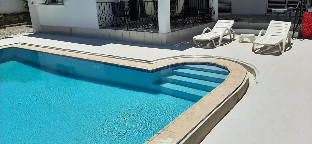 Villa Bougainvillea With Privite Pool Vasilia Exteriör bild