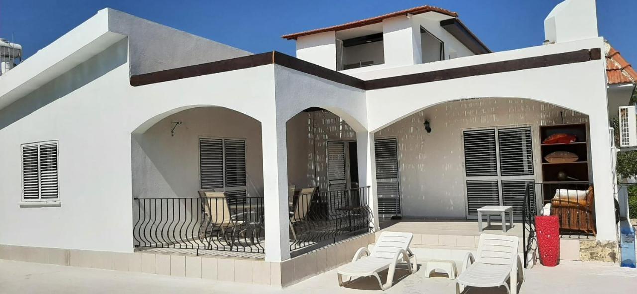 Villa Bougainvillea With Privite Pool Vasilia Exteriör bild